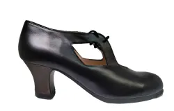 Begoña Cervera Flamenco Shoe Cuatro Vientos | FlamencoExport